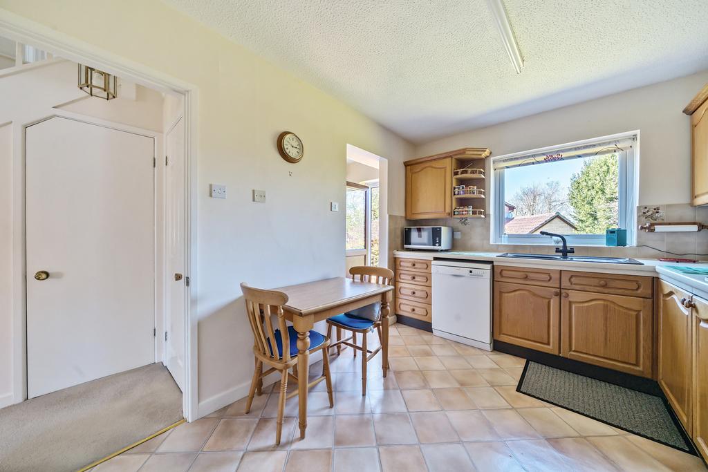 Kitchen / Breakfast Room