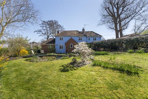 4 bedroom cottage for sale, Hook, Warsash, Southampton, Hampshire. SO31 9HH