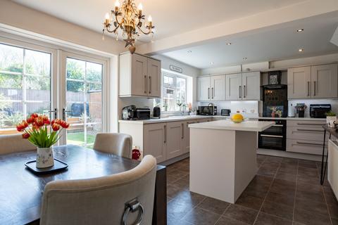 10 Chapel Close, Houghton On The Hill, Leicester, LE7 9HT