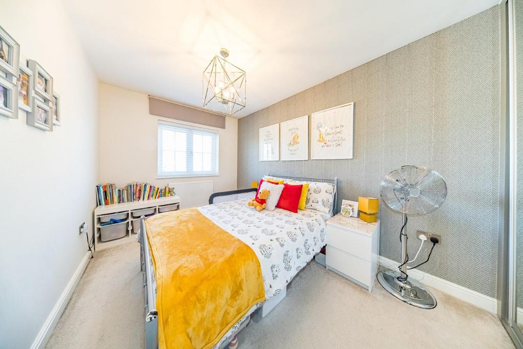 57 Emelia Drive bedroom 3.jpg
