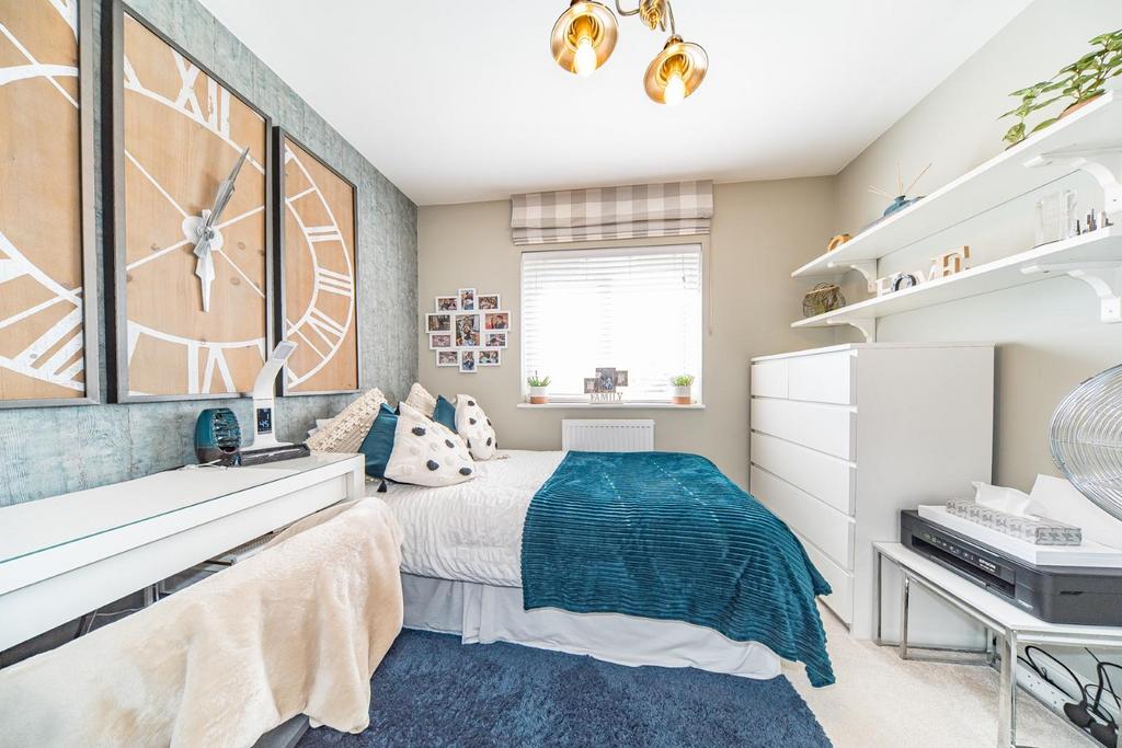 57 Emelia Drive bedroom 4.jpg