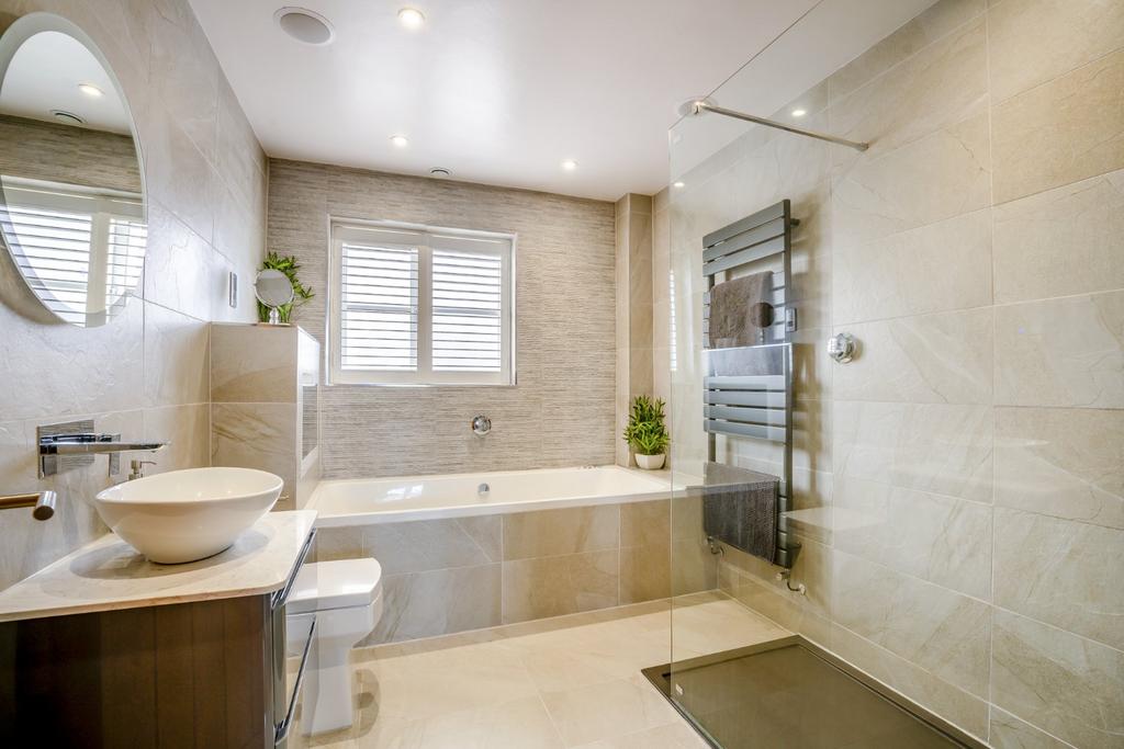 Principal Ensuite
