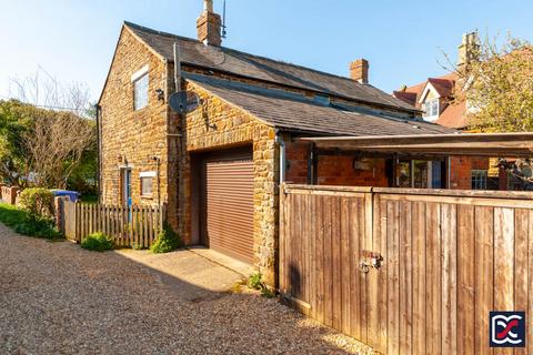 undefined, Hill View, Eydon NN11