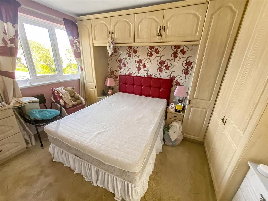 Bedroom One.jpg