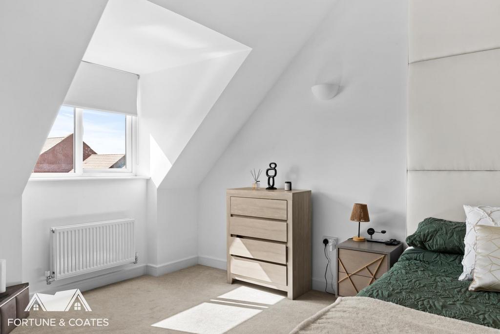 Maytree Crescent 23.jpg