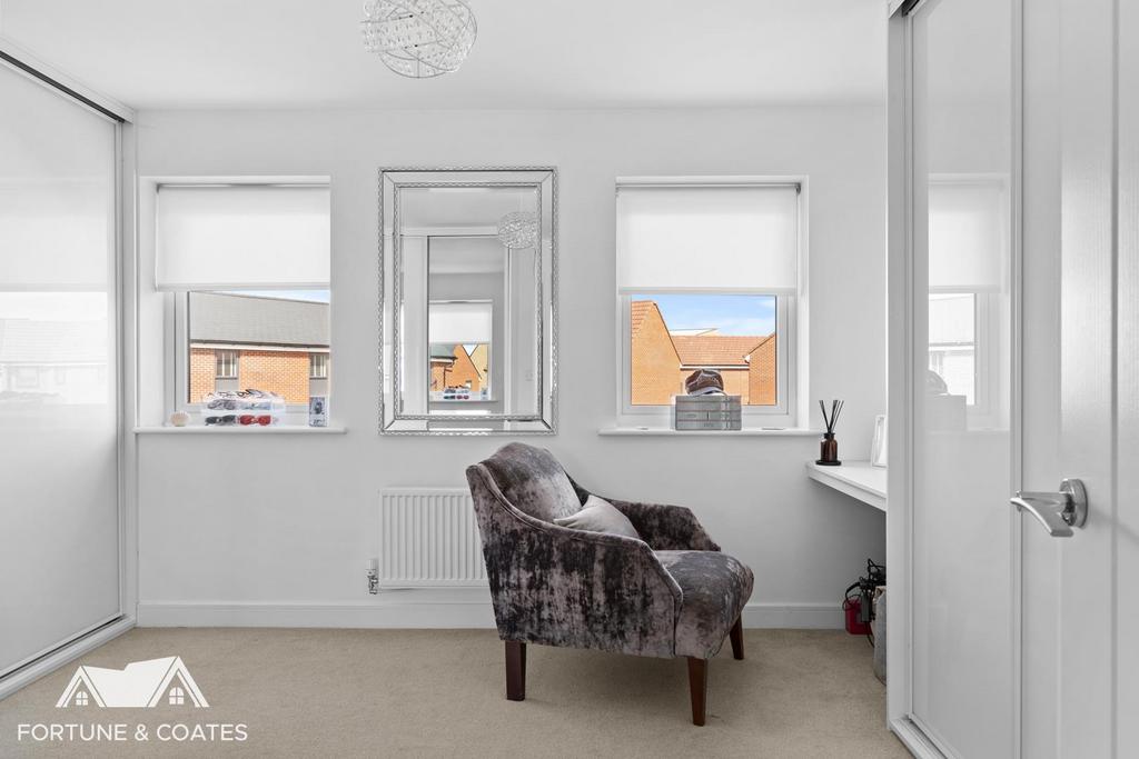 Maytree Crescent 13.jpg