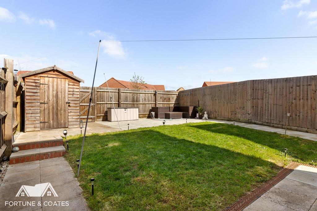 Maytree Crescent 29.jpg