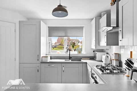 26 Maytree Crescent, Harlow, CM17 0FW