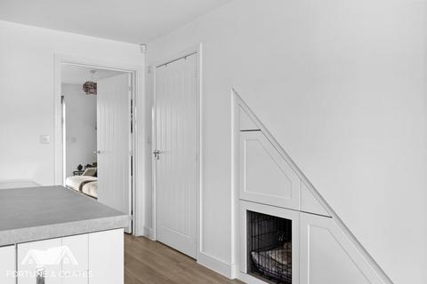 26 Maytree Crescent, Harlow, CM17 0FW