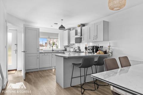 26 Maytree Crescent, Harlow, CM17 0FW