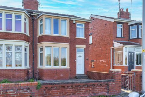 Semi-detached house - Nethway Avenue, Blackpool