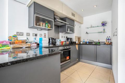 1 bedroom flat for sale, Parliament View, 1 Albert Embankment, Vauxhall, London SE1