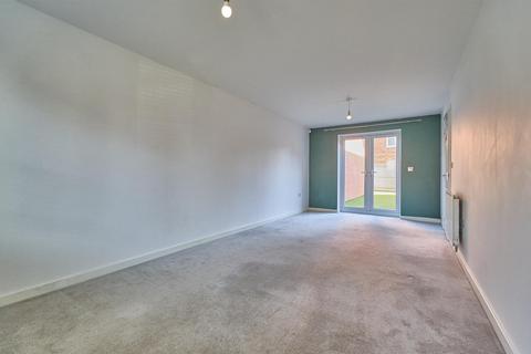 33 Amber Way, Burbage, Hinckley, LE10 2LN