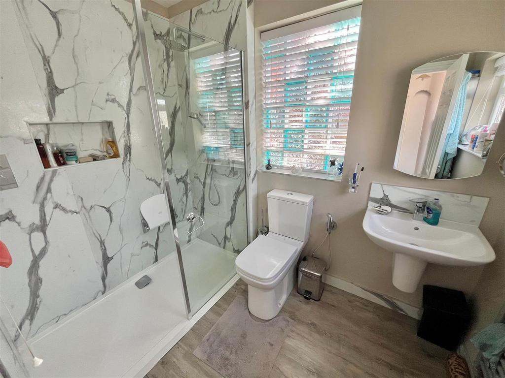 Ground Floor Shower Room