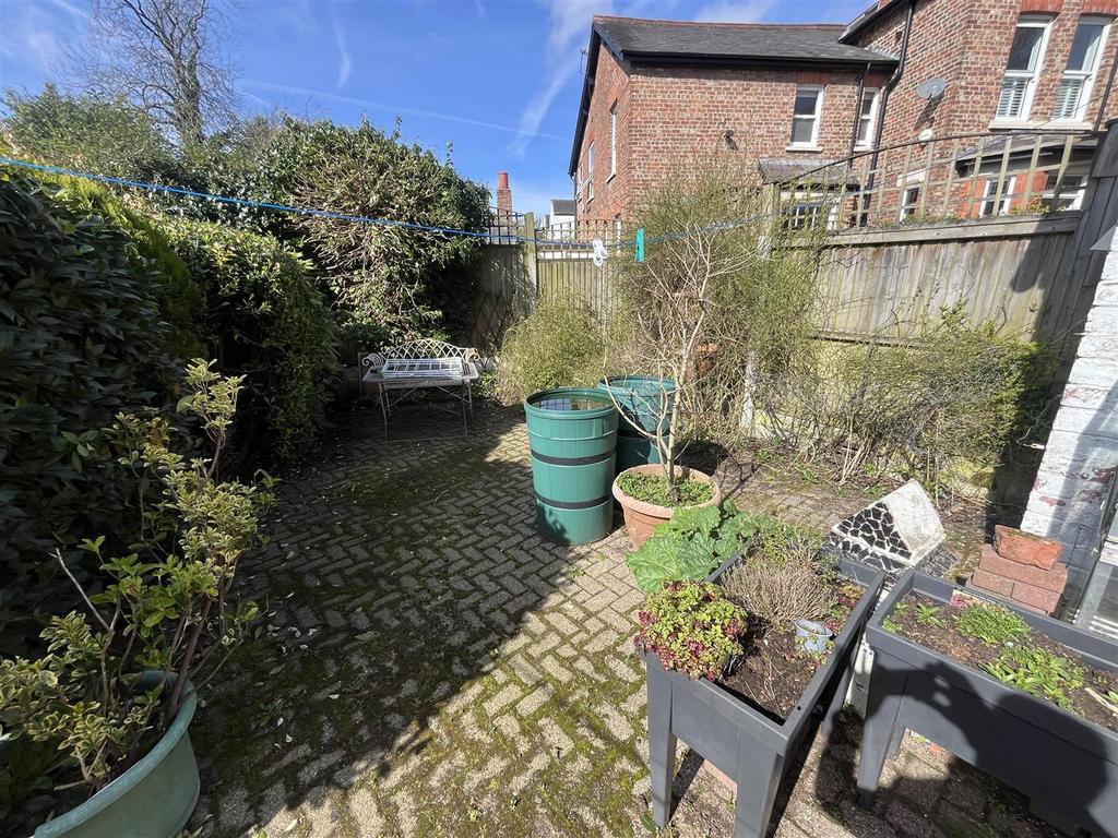 Gardens Aspect 2