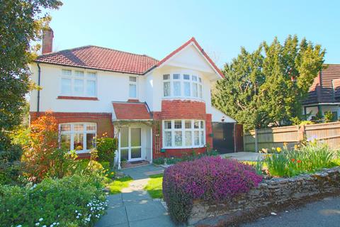 19 Highfield Crescent, Southampton, SO17 1SG