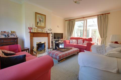 19 Highfield Crescent, Southampton, SO17 1SG
