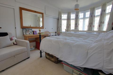19 Highfield Crescent, Southampton, SO17 1SG