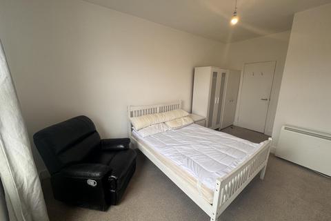2 bedroom flat to rent, Hornsey Road, Islington, N19