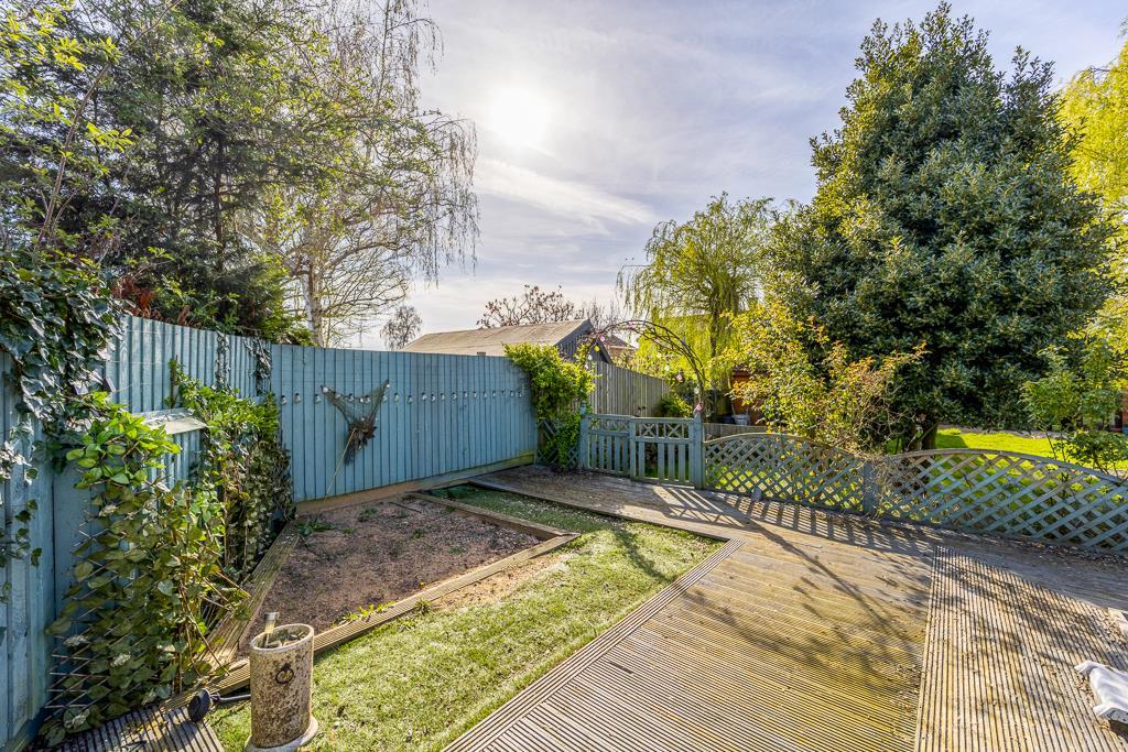 17 Penway Drive (Pinchbeck)-13.jpg