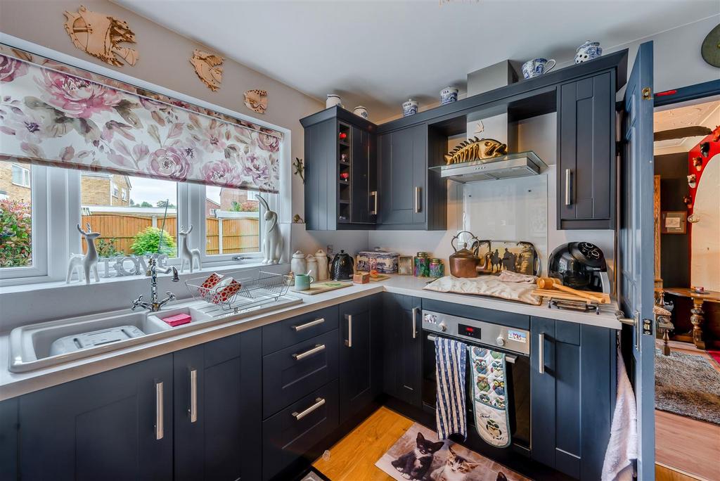 8646613-interior07.jpg
