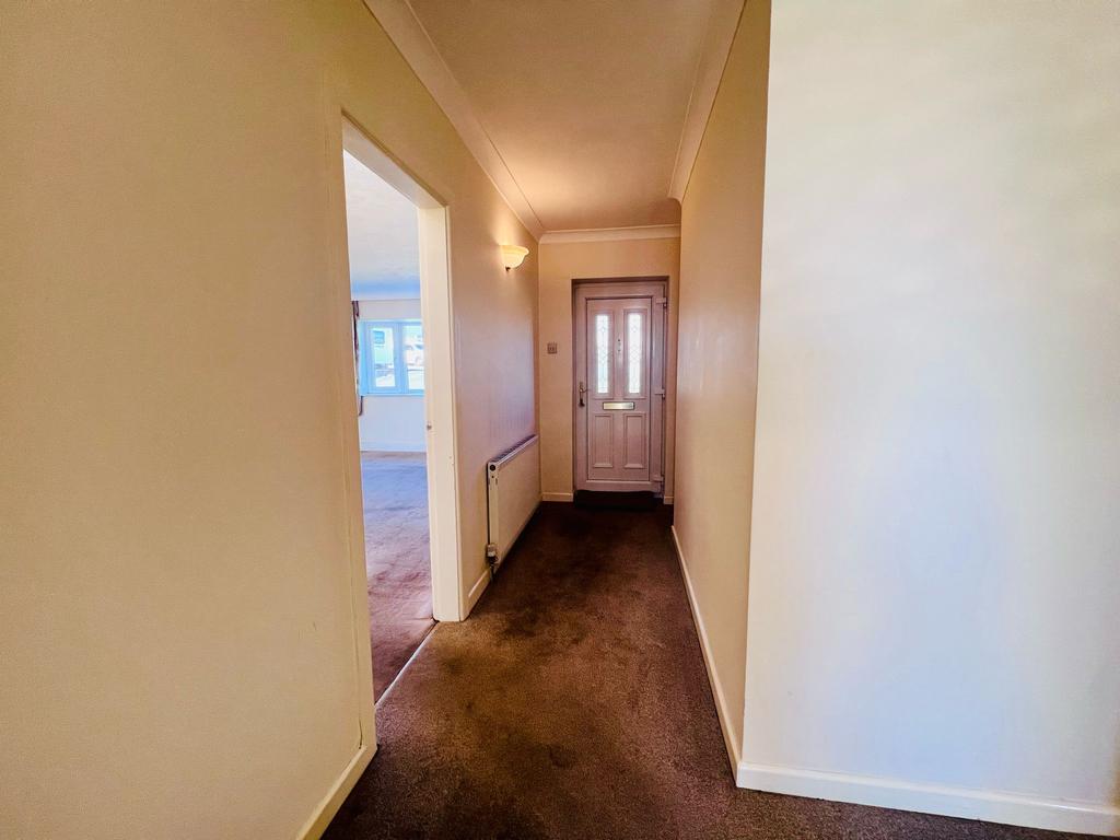 HALLWAY (2).jpeg
