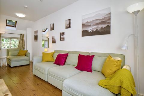 3 bedroom townhouse for sale, Nether Craigwell, Edinburgh EH8