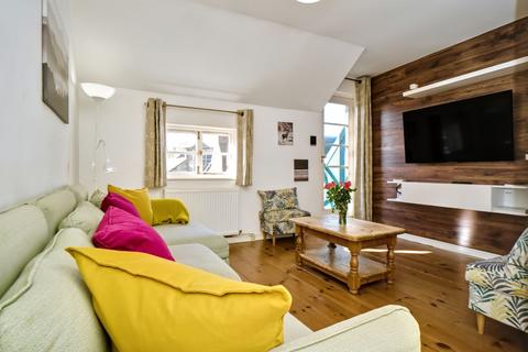 3 bedroom townhouse for sale, Nether Craigwell, Edinburgh EH8