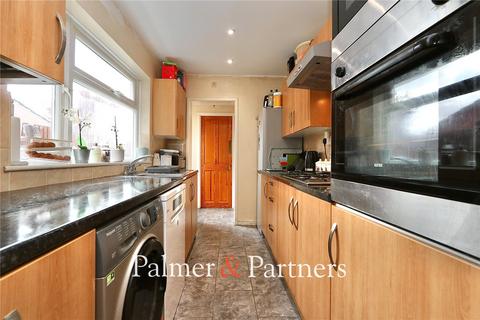 3 bedroom semi-detached house for sale, Phoenix Road, Ipswich, Suffolk, IP4