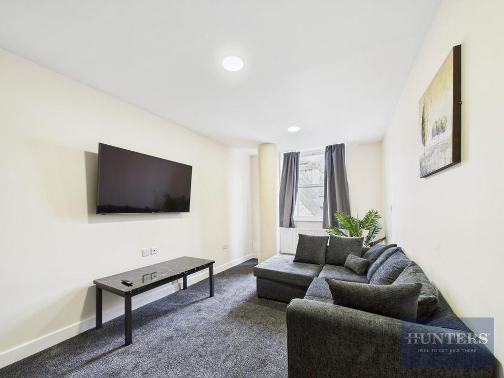 Kitchen / Living Room