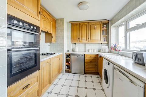2 bedroom end of terrace house for sale, Willow Crescent, Worthing, West Sussex, BN13