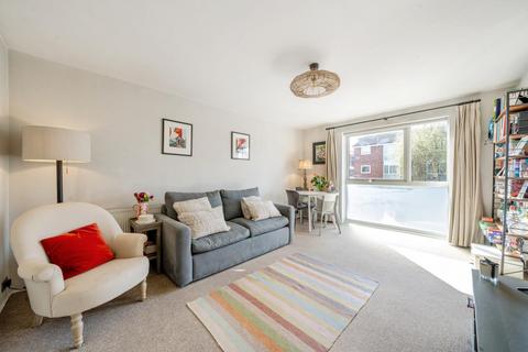 64 Ravensmede Way, London, W4 1TF
