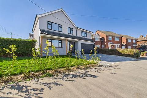 5 bedroom detached house for sale, Cedar Crescent, Lawford, Manningtree, Essex, CO11