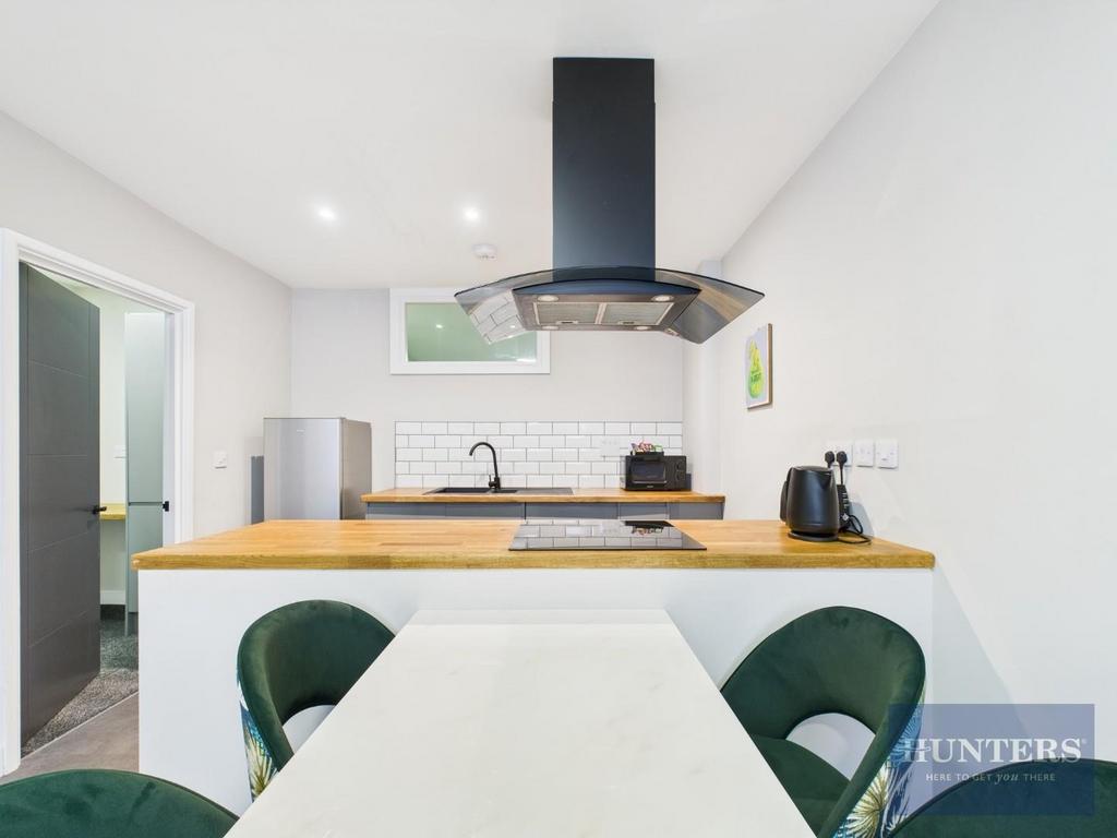Kitchen / Living Room