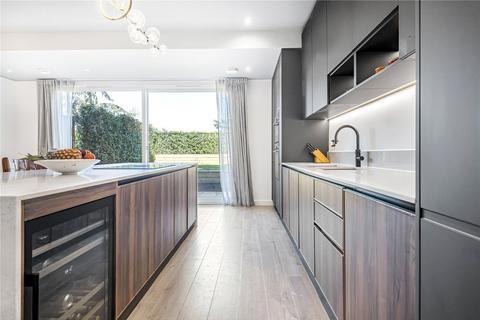 9 Daffodil Crescent, Barnet, EN4 0EB
