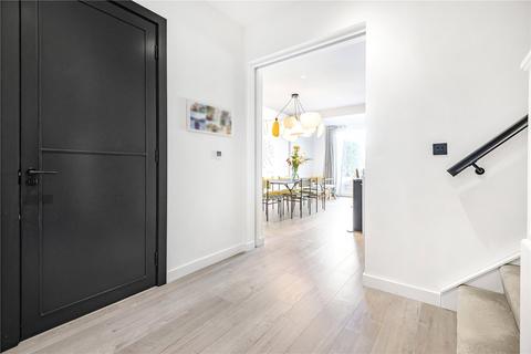 9 Daffodil Crescent, Barnet, EN4 0EB