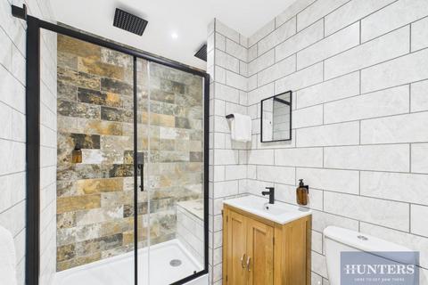 2 bedroom apartment to rent, Southgate Street, Gloucester