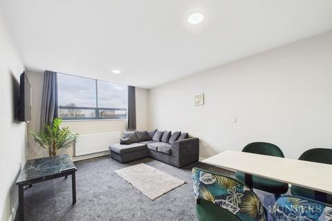 2 bedroom apartment to rent, Southgate Street, Gloucester