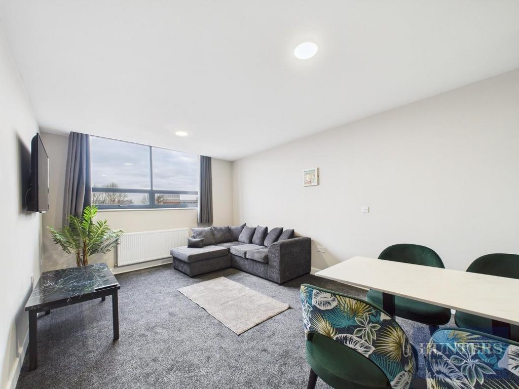 Kitchen / Living Room
