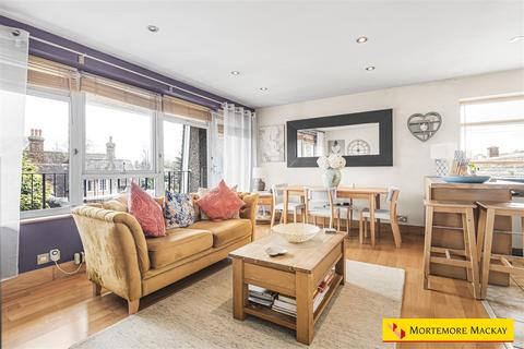 2 bedroom flat for sale, London Road, Enfield