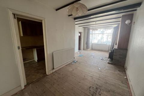 4 bedroom terraced house for sale, 53 Hartland Avenue, Coventry, CV2 3EP