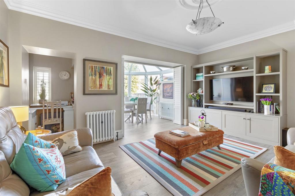 Sitting Room.jpg