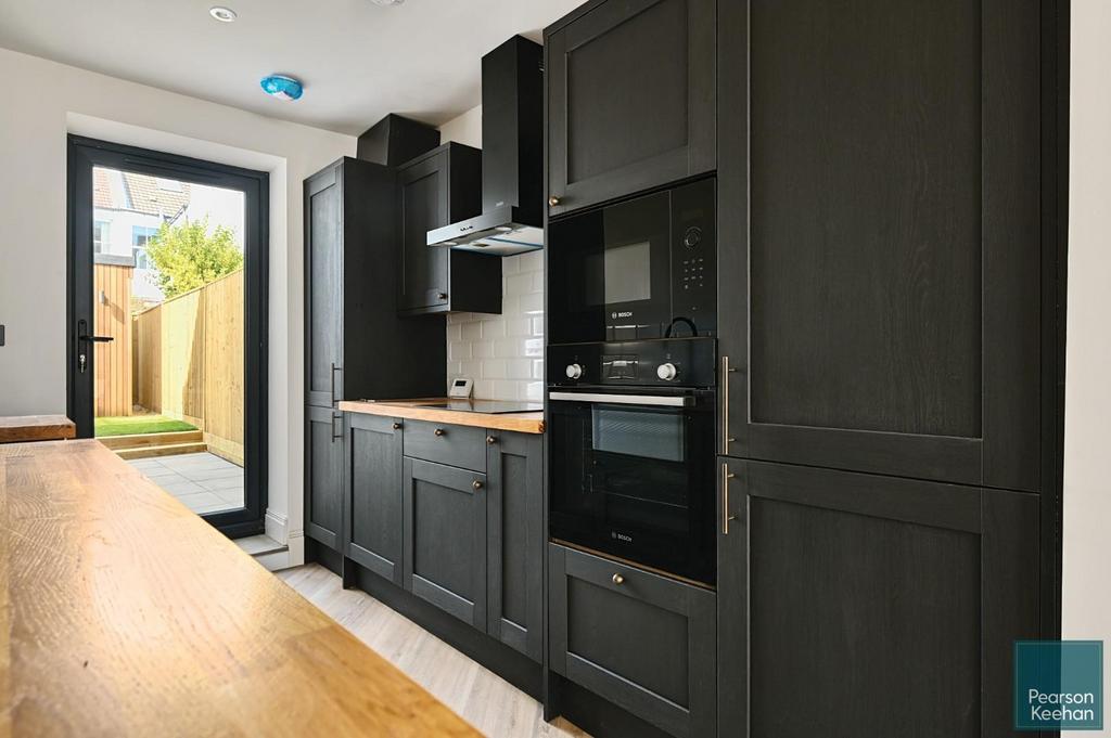 80 WESTBOURNE STREET - BN35 PH - PHOTOS (8).jpg