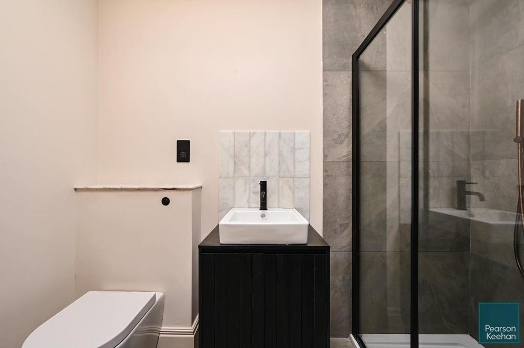 80 WESTBOURNE STREET - BN35 PH - PHOTOS (6).jpg