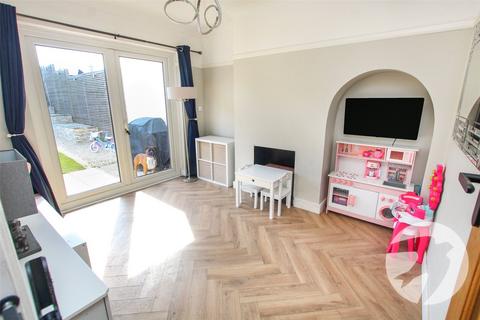 91 Brownspring Drive, London, SE9 3JZ