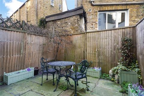 undefined, St. Peter's Street, London, N1