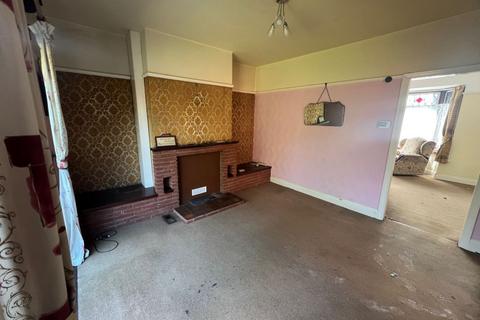 111 Church Road, Bradmore, Wolverhampton, WV3 7EN