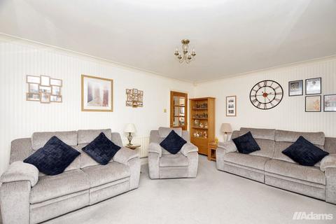 4 bedroom detached house for sale, Camden Court, Norton