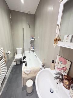 1 bedroom house to rent, Brudenell Grove, Leeds