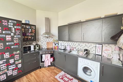 1 bedroom house to rent, Brudenell Grove, Leeds